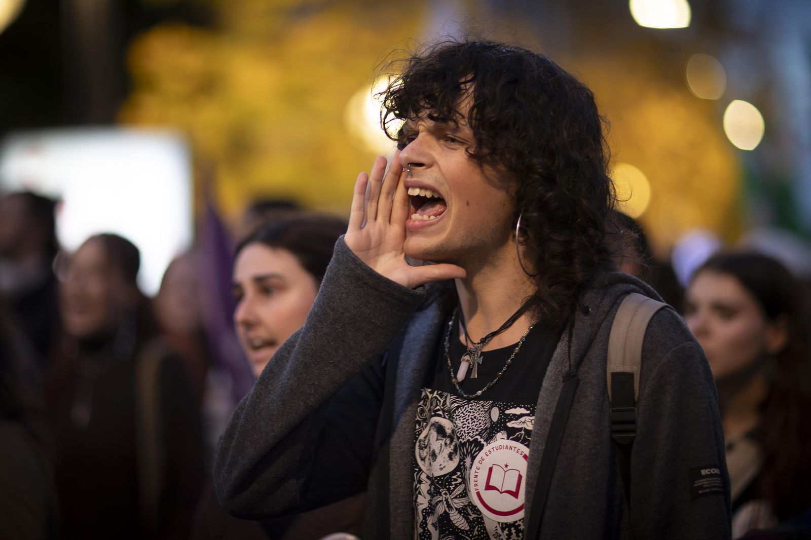 Todas las imágenes de la movilización de Granada contra la violencia machista este 25N