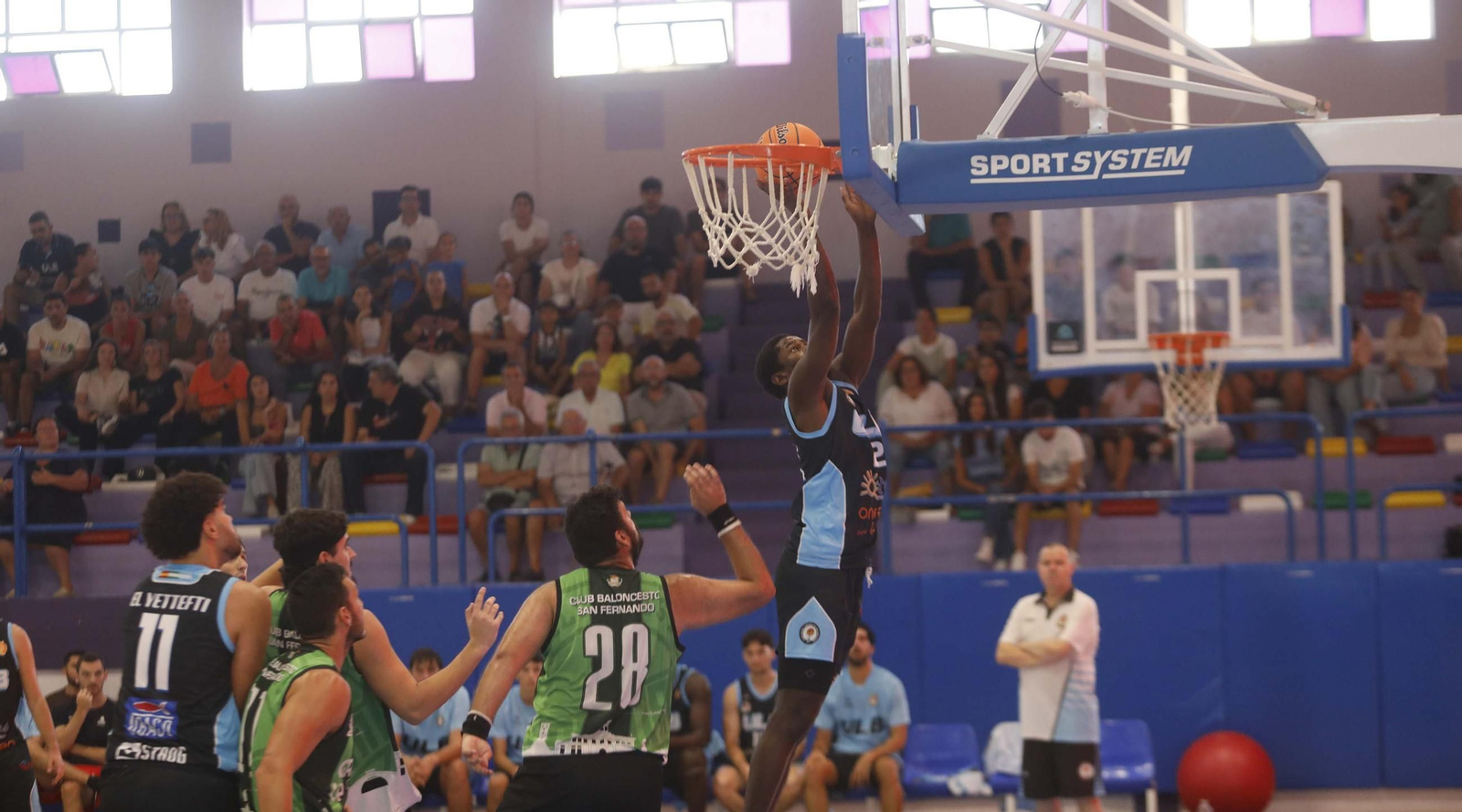 Las fotos del ULB - CB San Fernando de pretemporada