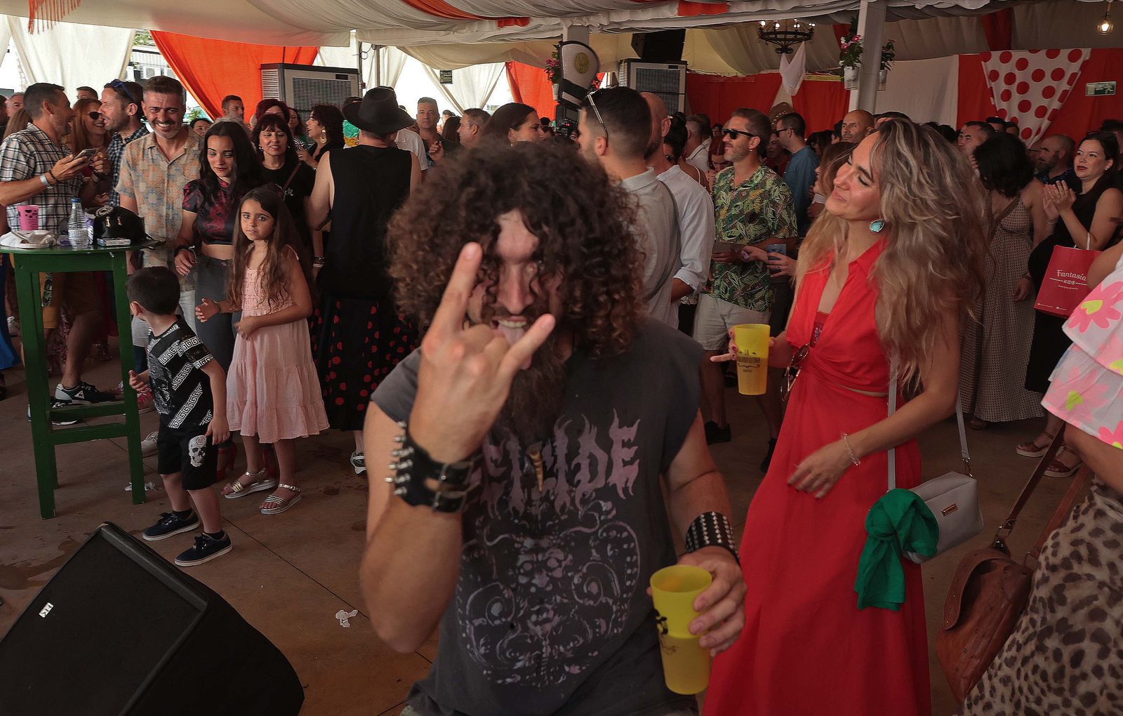 Búscate en las fotos del lunes en la Feria de Algeciras