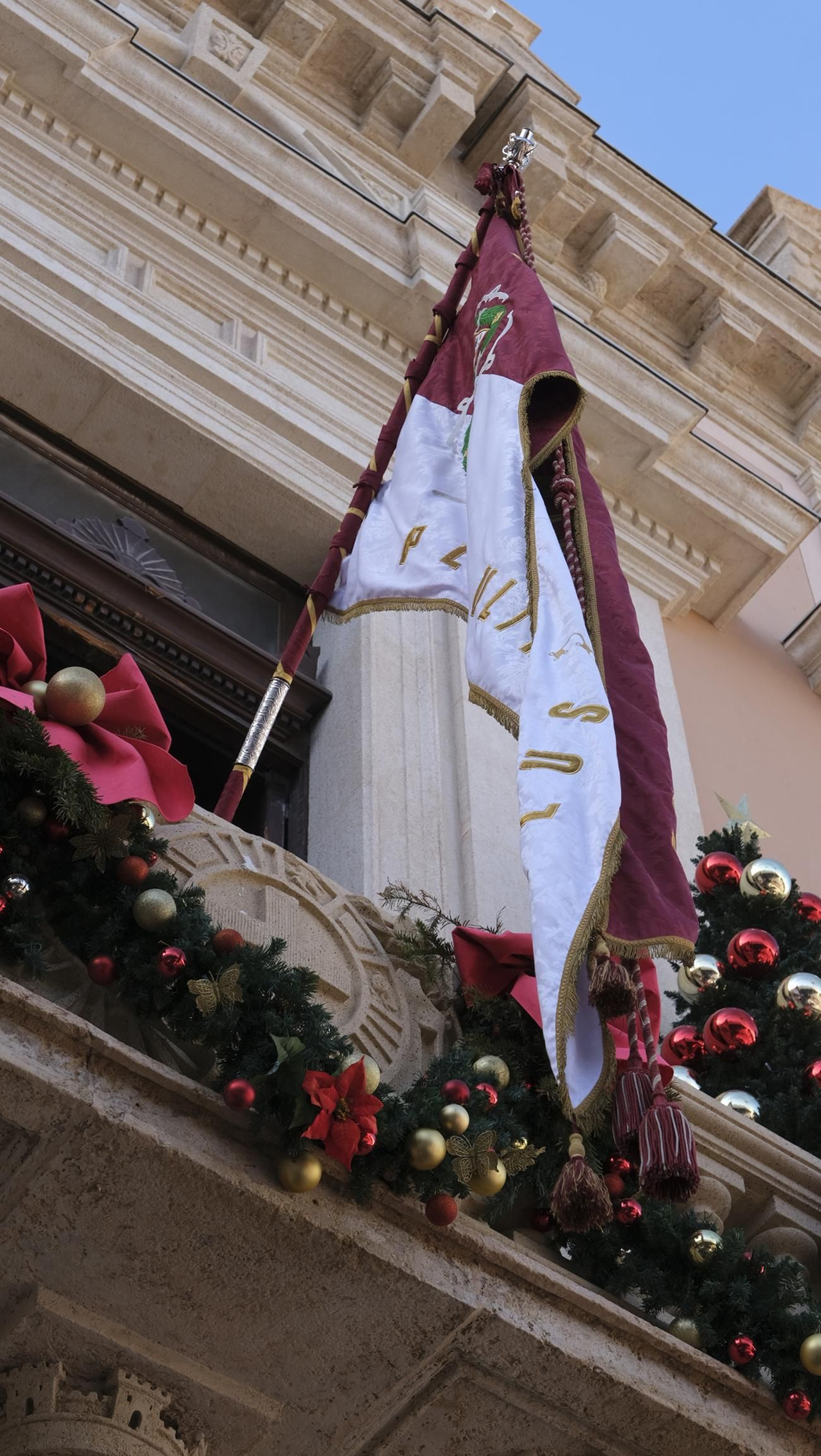 Imágenes de la celebración del Día del Pendón en Almería