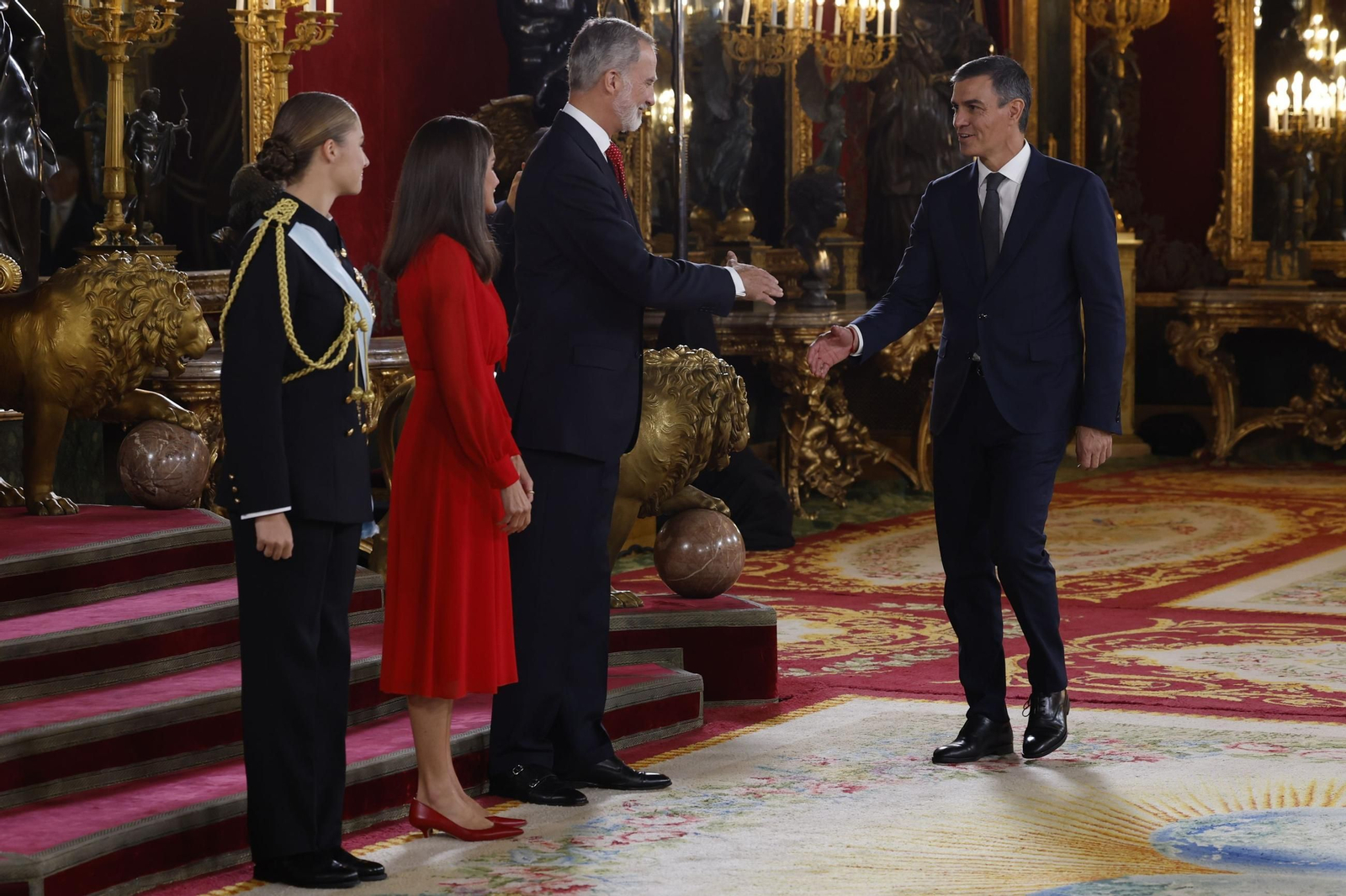 Las imágenes de la recepción de la Fiesta Nacional en el Palacio Real