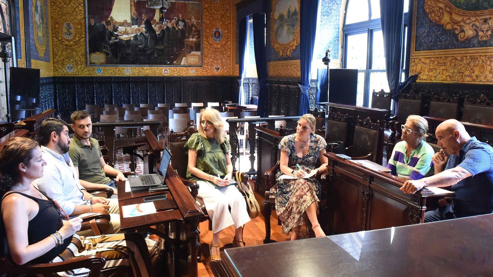 Imagen del encuentro mantenido en las dependencias municipales