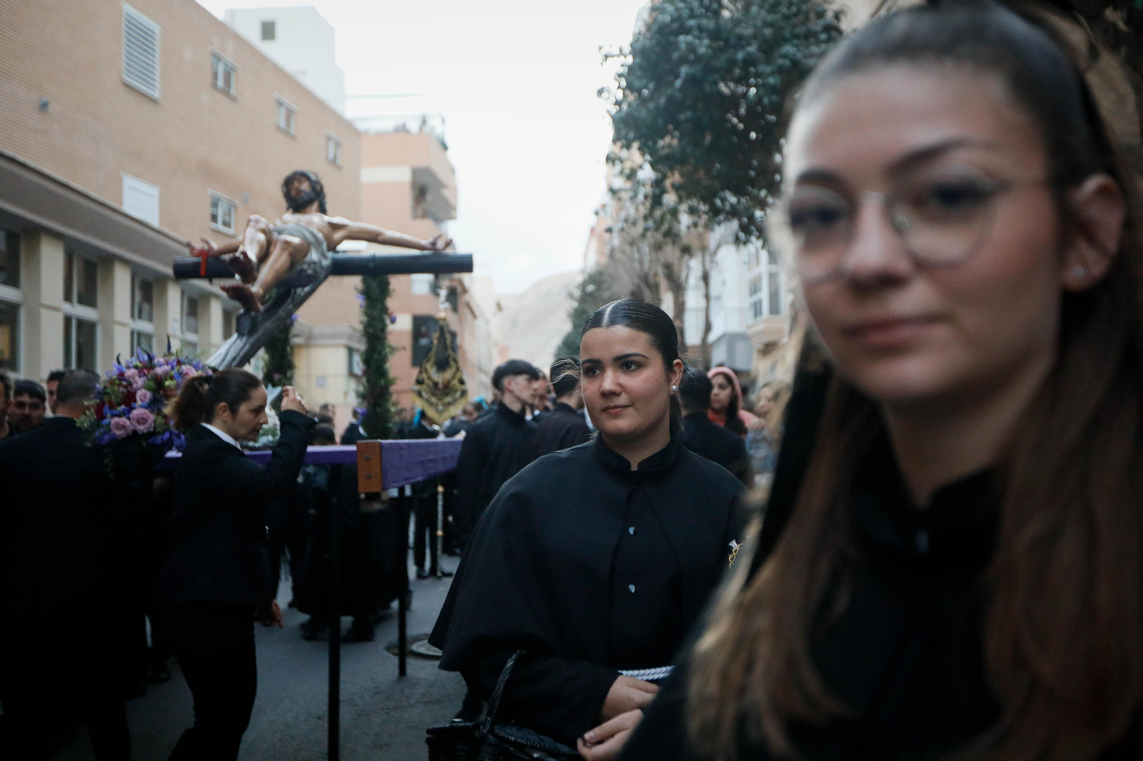 La procesión del Calvario, en imágenes