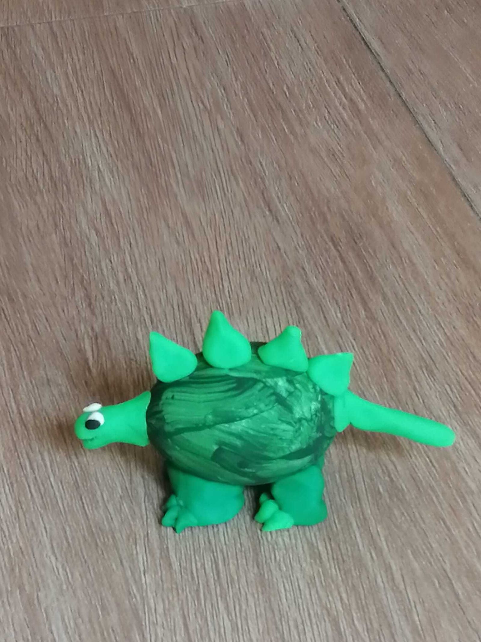 La singular tradición de los huevos pintados de Pascua de Fuente Carreteros, en fotografías