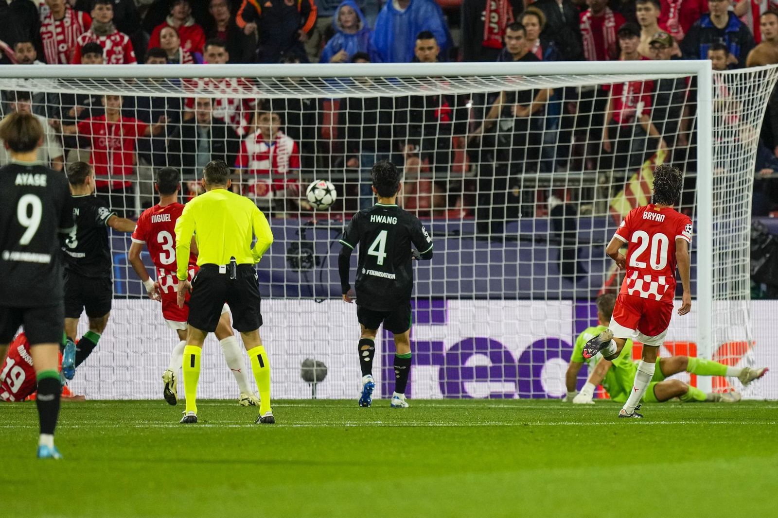 El Girona-Feyenoord de la Champions League, en fotos