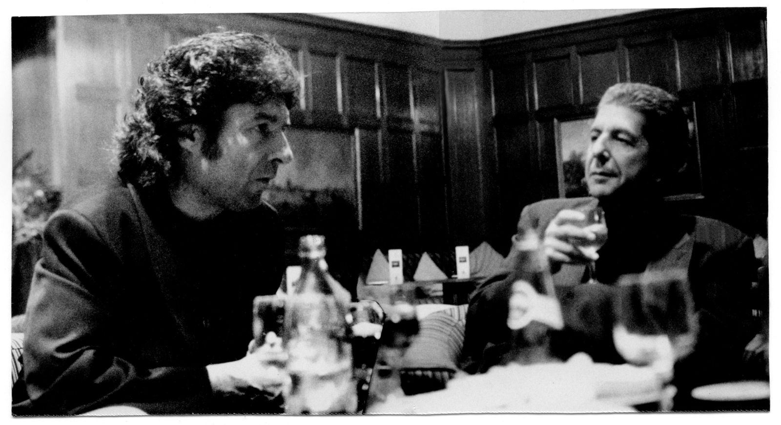 Reunión de Leonard  Cohen  y Enrique Morente hace 20 años.