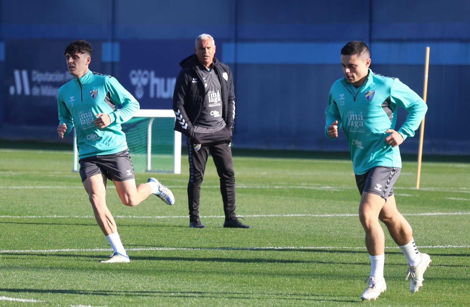 El Málaga CF regresa del parón con risas y una alegría