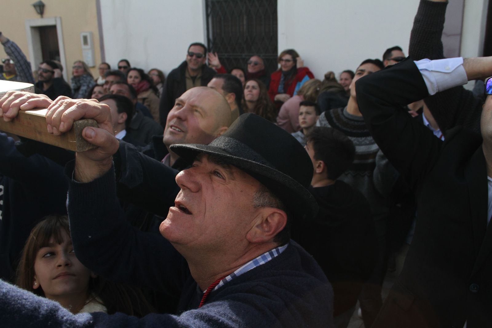 Imágenes de las tiradas en honor a San Antonio Abad en Trigueros