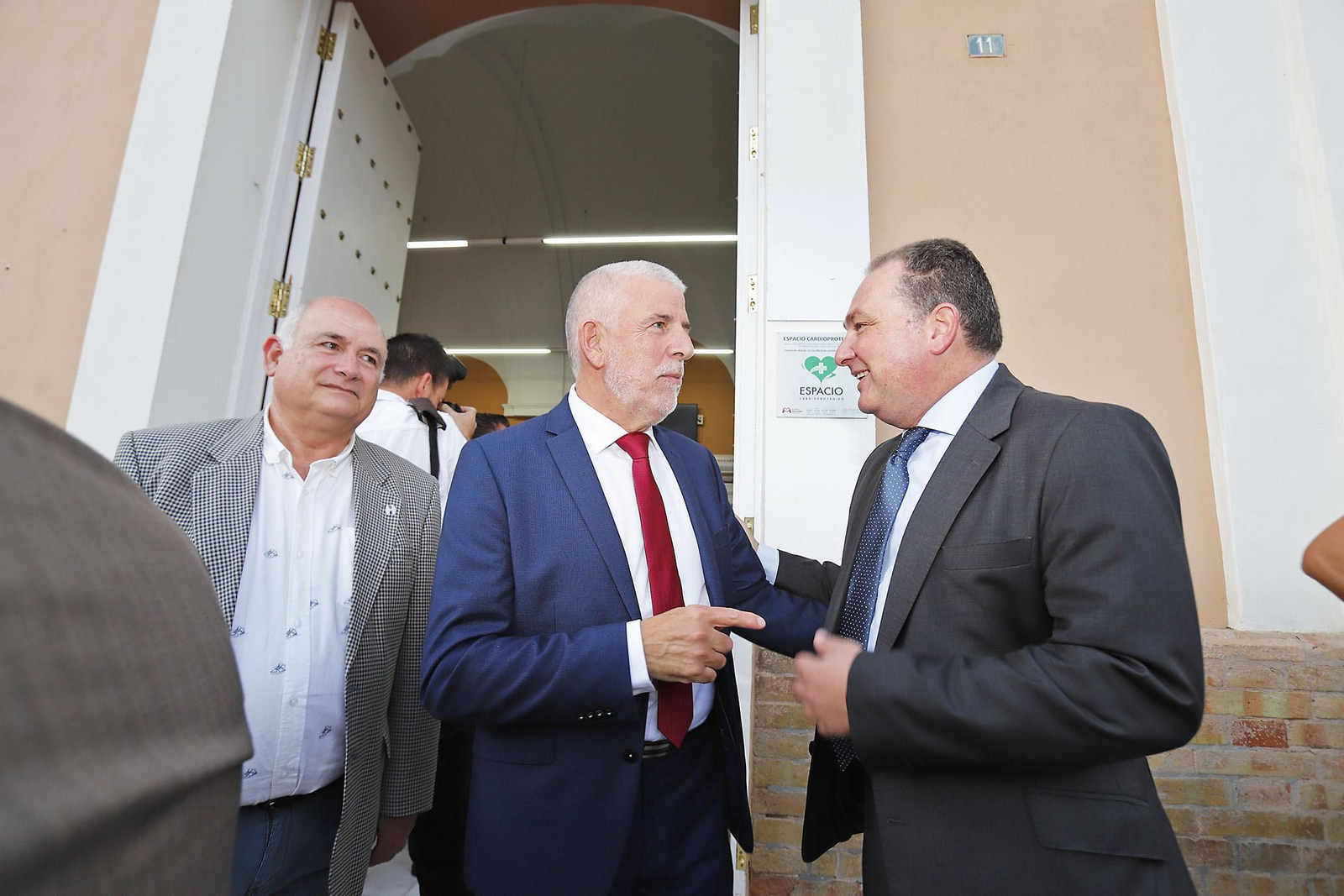 Imágenes de la recepción a los invitados a la gala de los Onubenses del Año