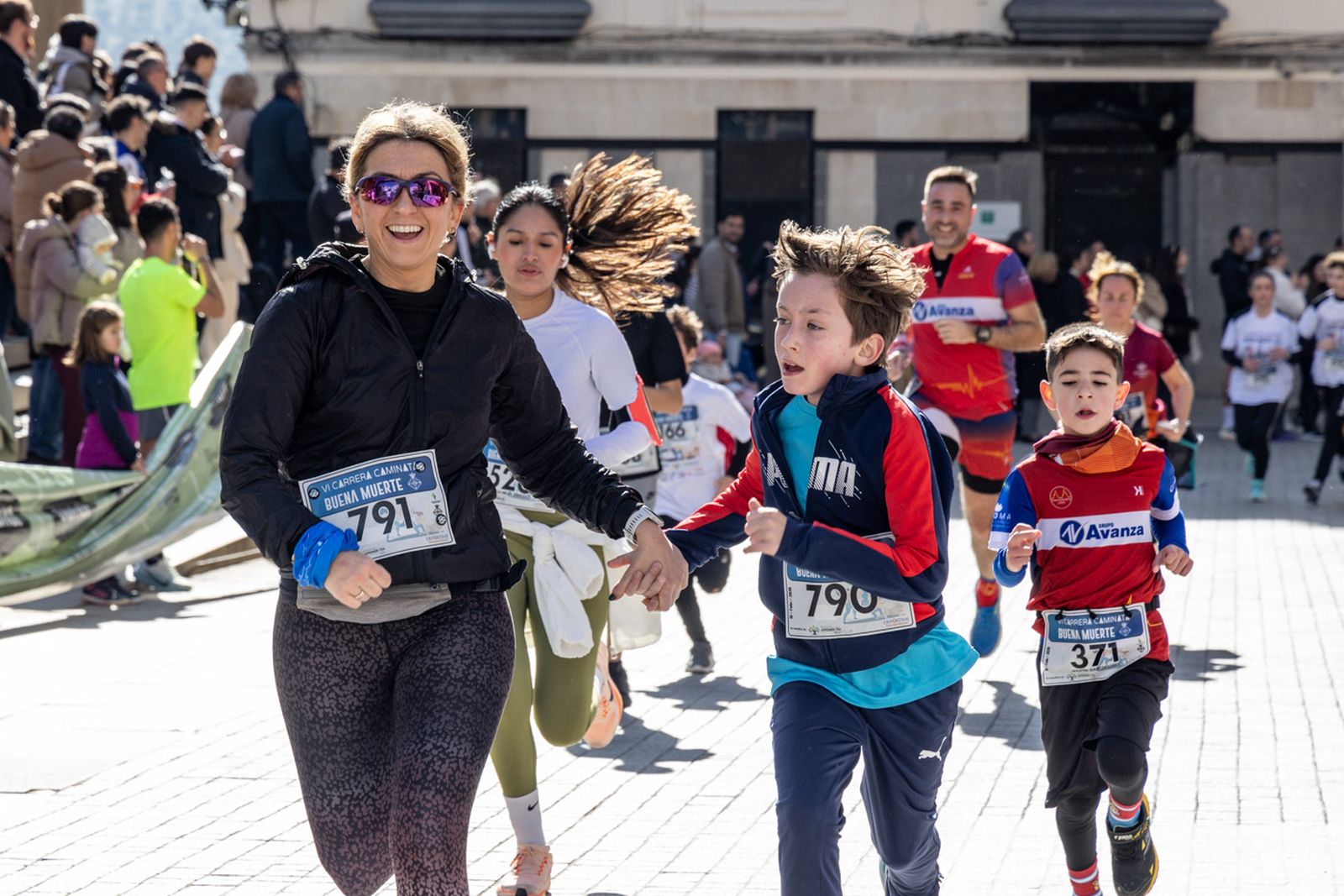 En imágenes: deporte y solidaridad se dan la mano en la VI Carrera-Caminata de la Hermandad de la Buena Muerte (2)