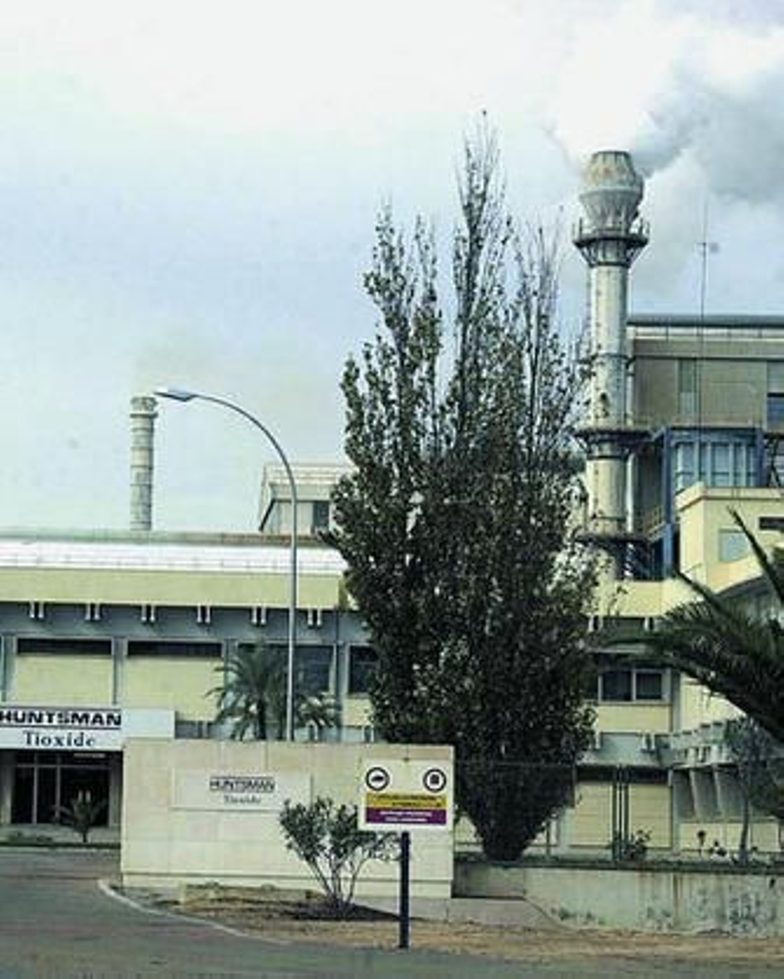 Huntsman Tioxide está ubicada en el Polo Químico.