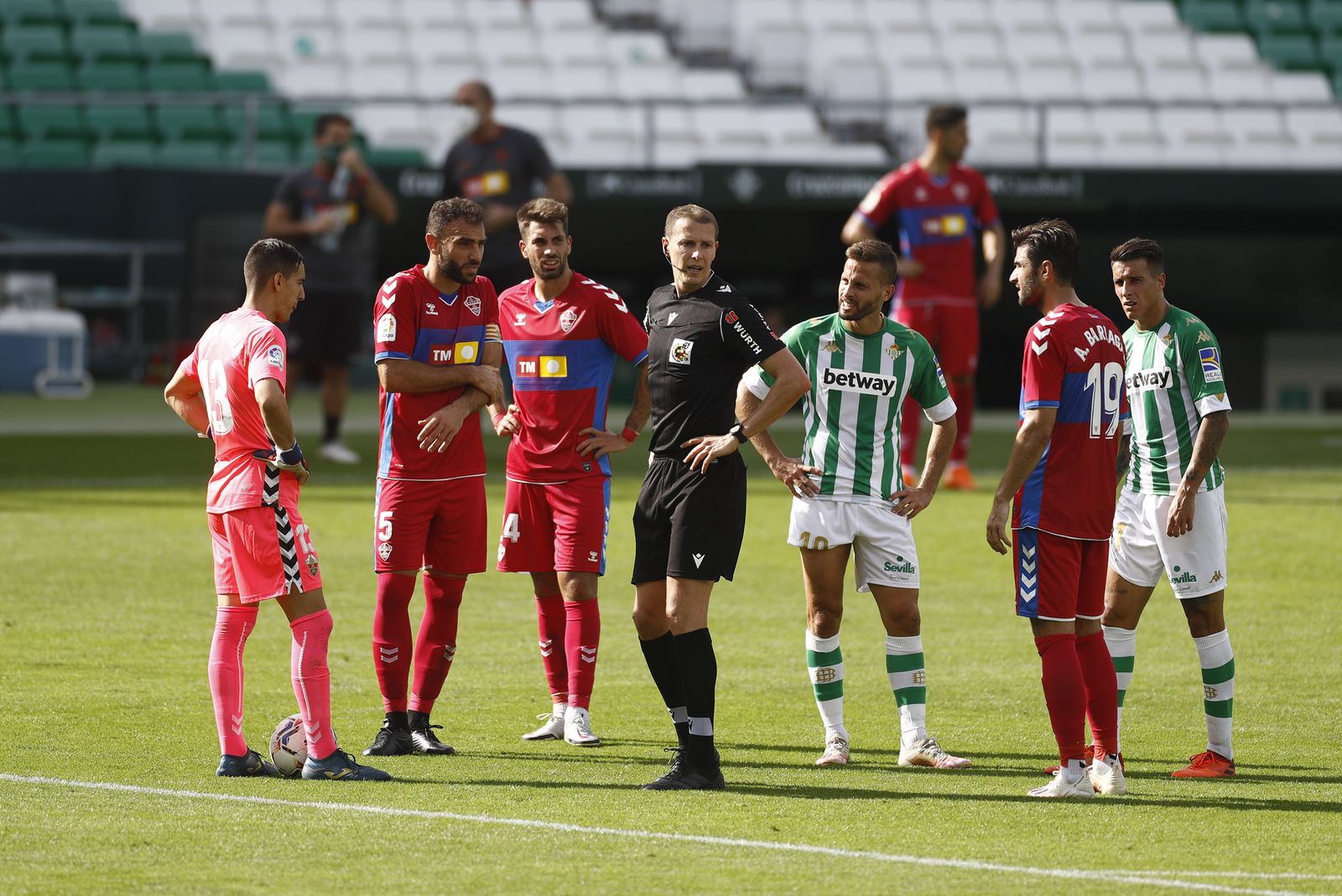 Las imágenes del Betis-Elche