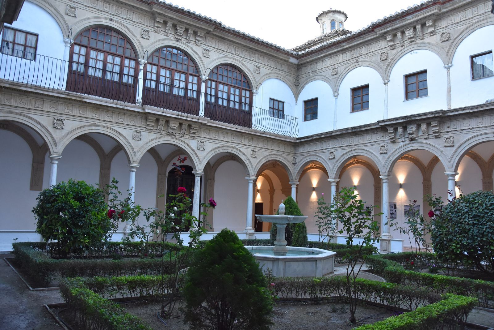 Claustro de Baza