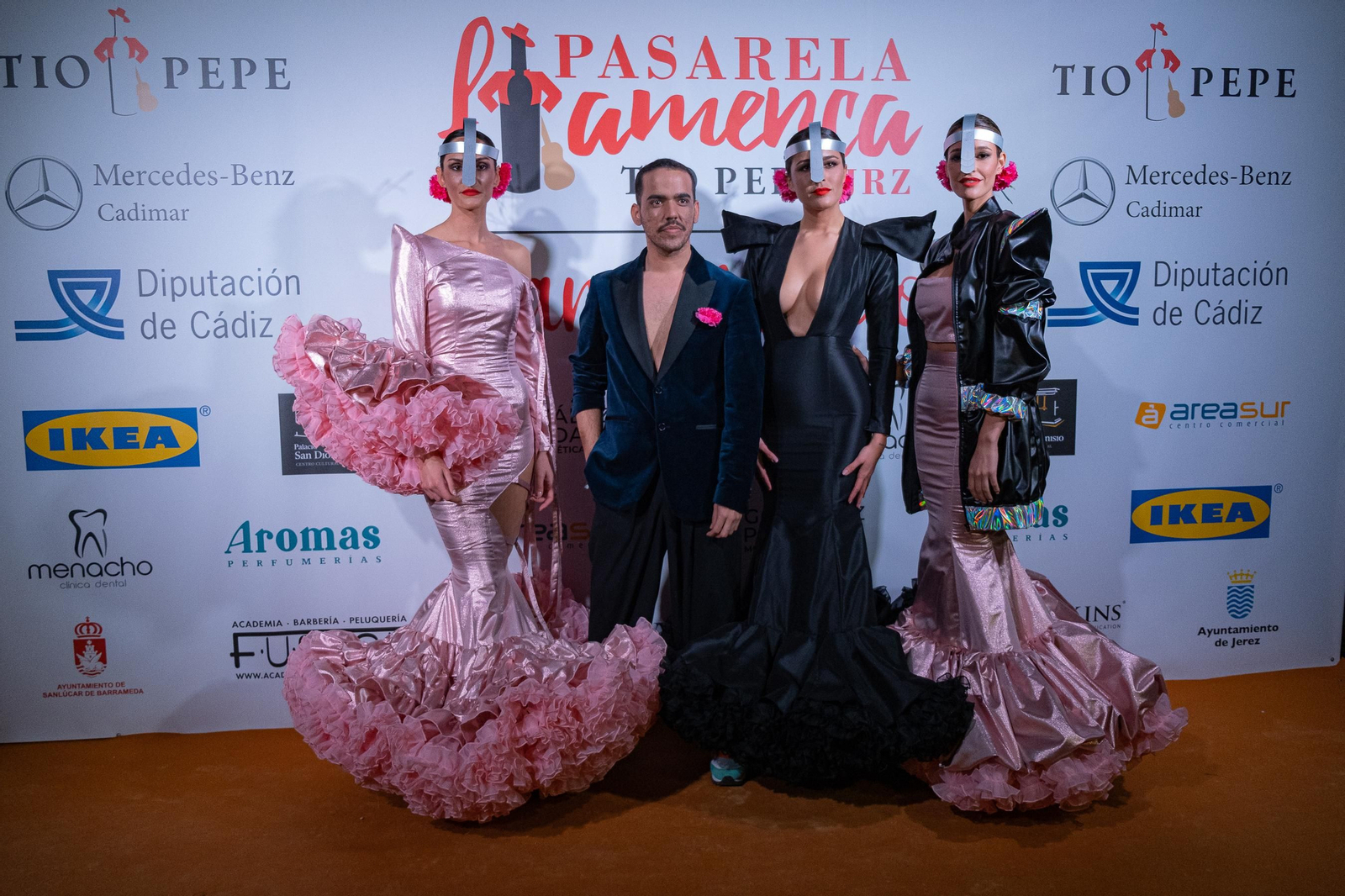 El desfile de Yuyadas, José Raposo y Twins Emelos en Pasarela Flamenca de Jerez, todas las fotos