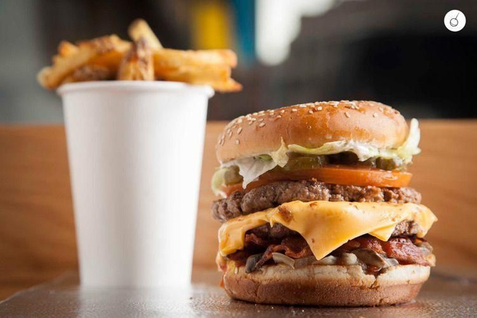 Este nuevo establecimiento es el segundo de Five Guys en Sevilla, tras abrir en 2019 el primero en Lagoh.