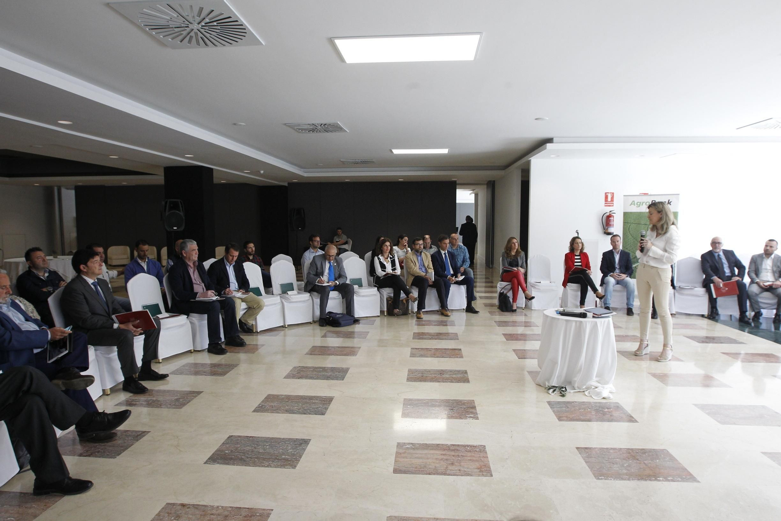 Fotogalería Jornadas Envasado y Graneles Aceite. AgroBank. Jaén