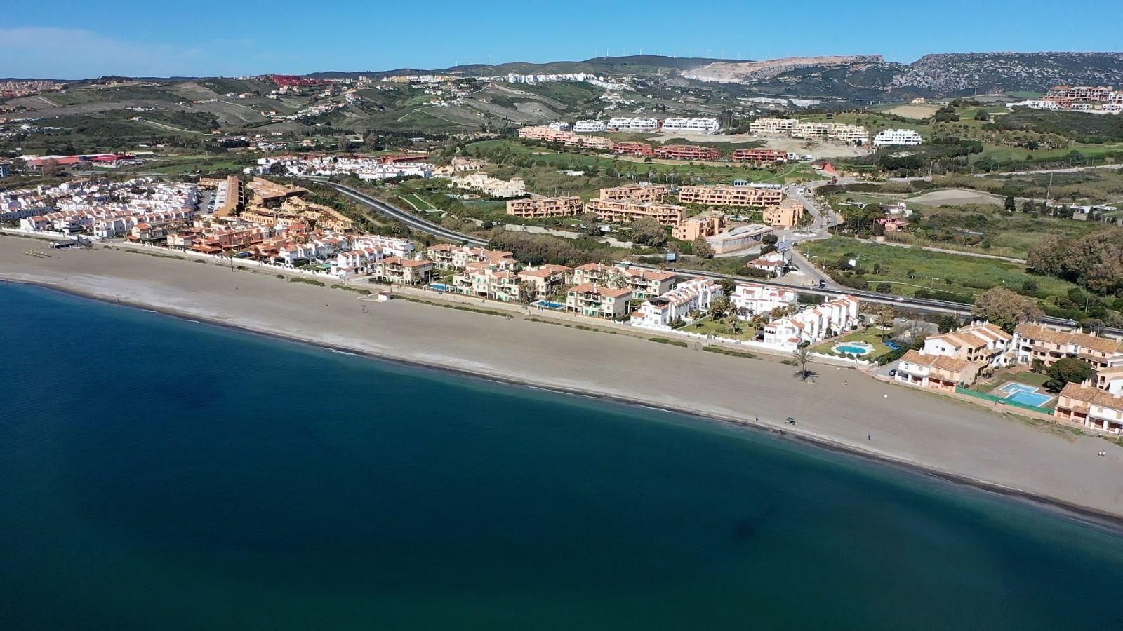 Vista aérea de la costa de Casares. Vista aérea de la costa de Casares.