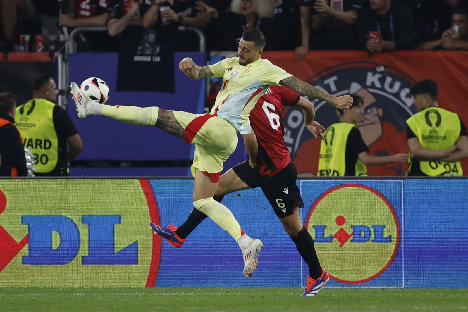 Las fotos del Albania - España