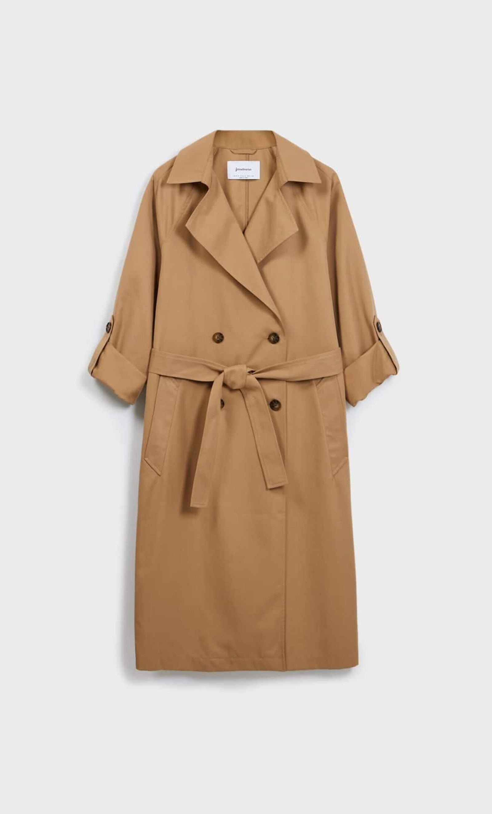 Gabardina de Stradivarius.