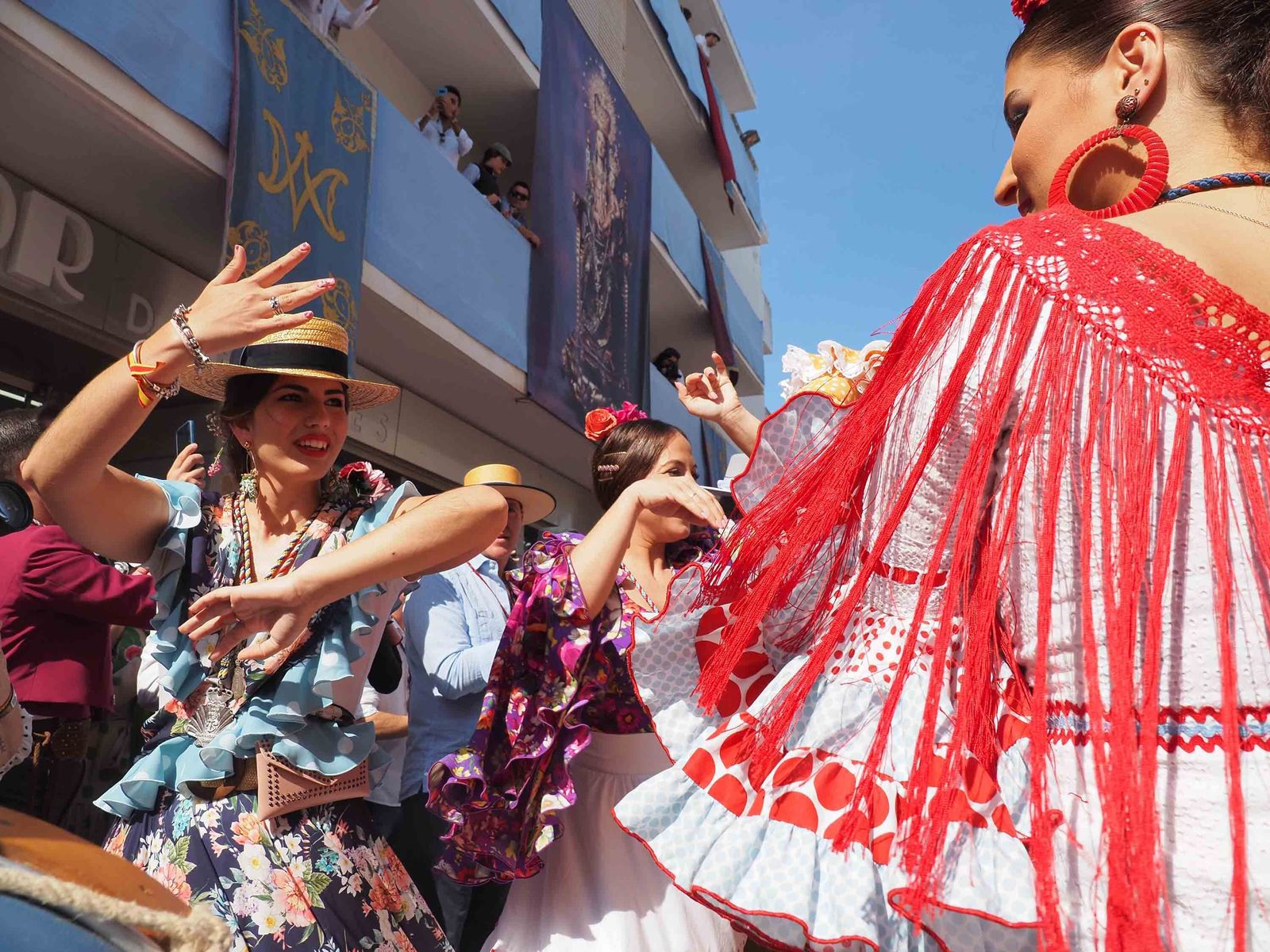 Las imágenes de la procesión de la Virgen de la Bella por las calles de Lepe en 2022