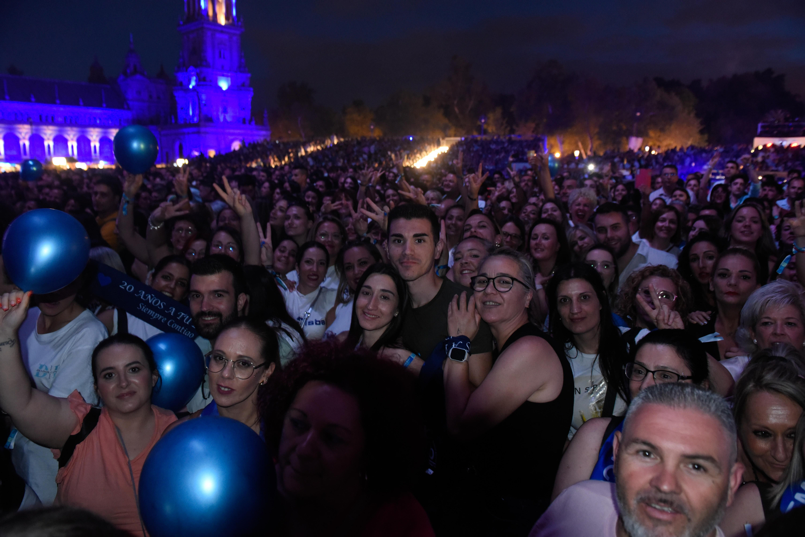 Búscate en el concierto de David Bisbal en el Icónica Sevilla Fest