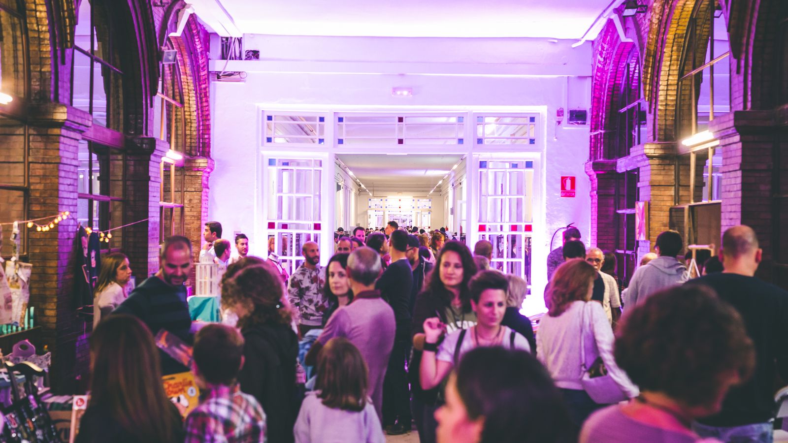 Celebración del Red Friday, el rastro nocturno de La Térmica.