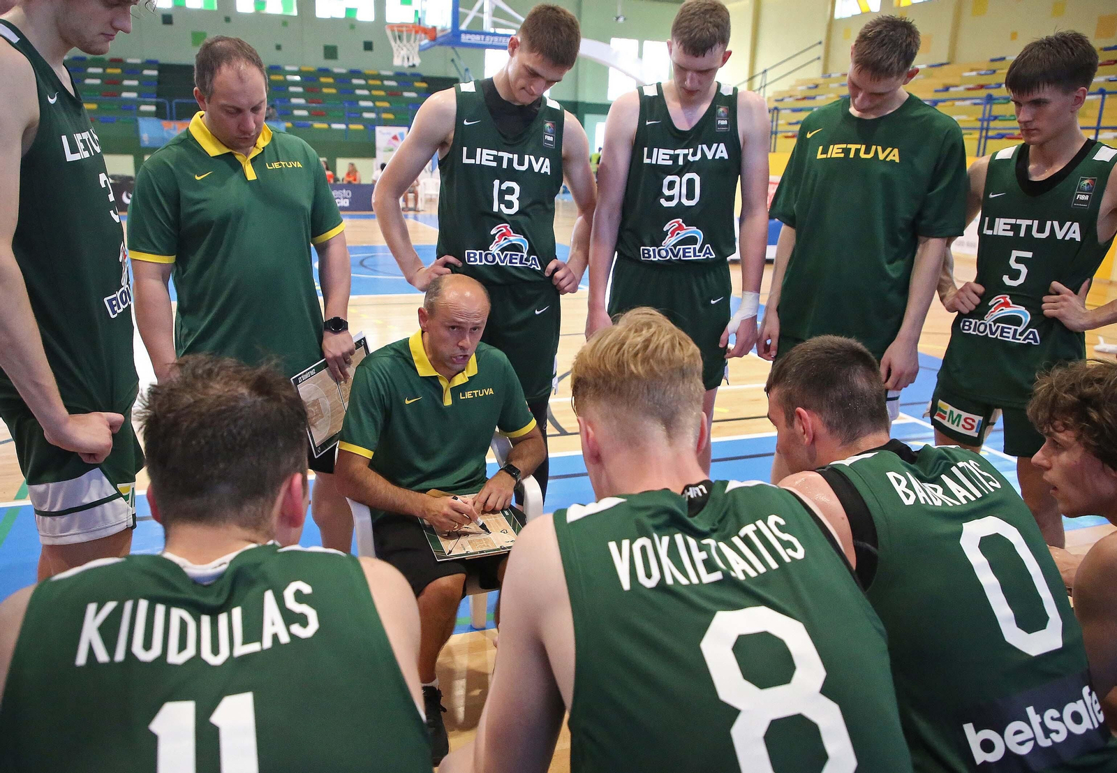 Fotos de la jornada final del Torneo Internacional de Baloncesto U-20 en La Línea