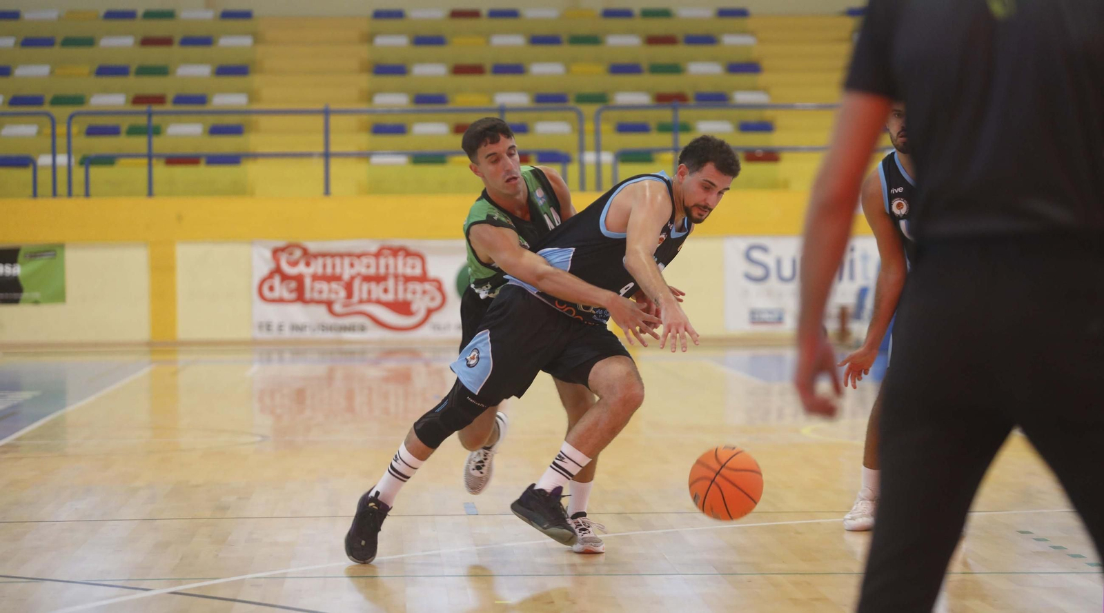 Las fotos del ULB - CB San Fernando de pretemporada