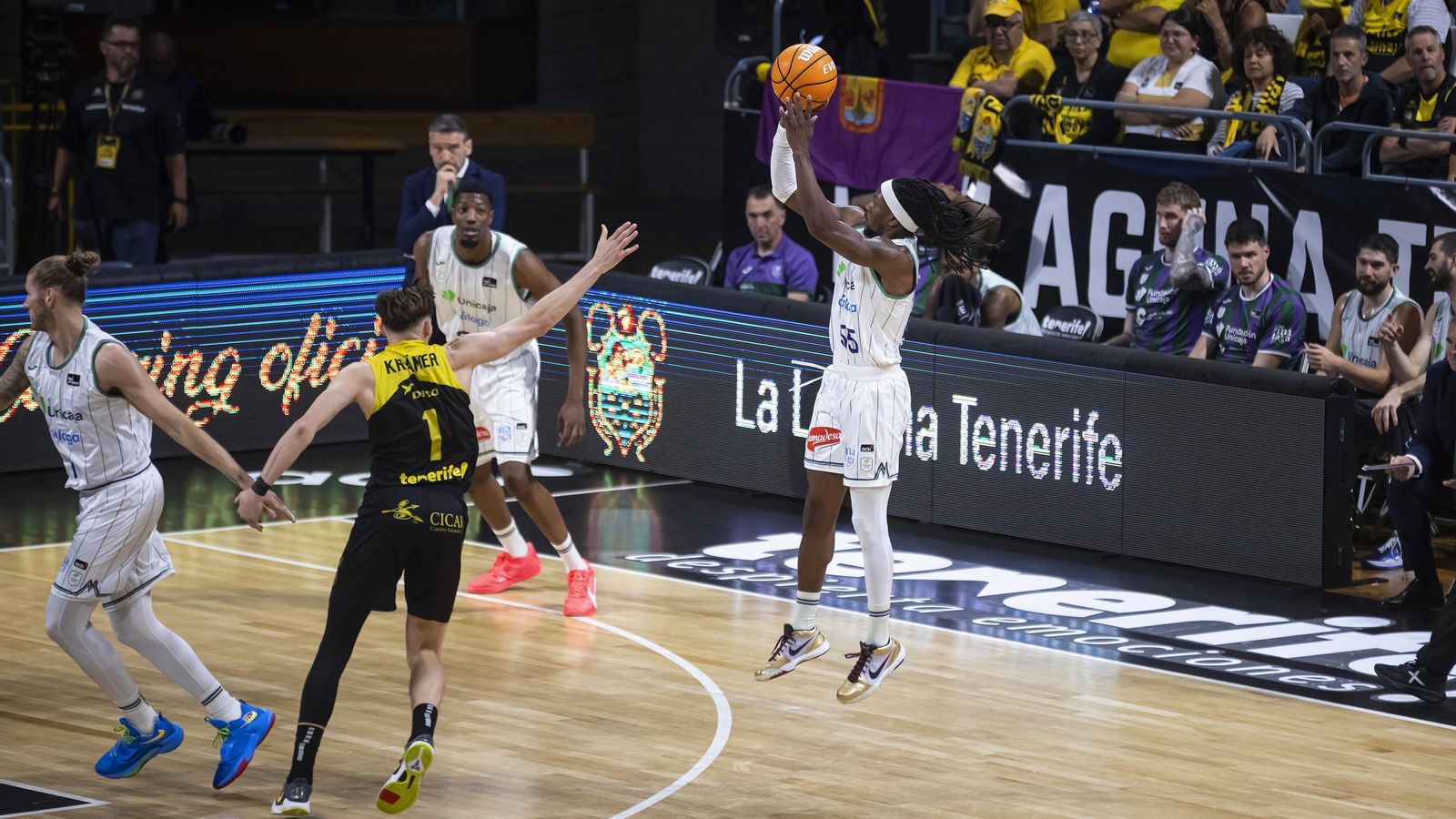 El La Laguna Tenerife-Unicaja, en fotos