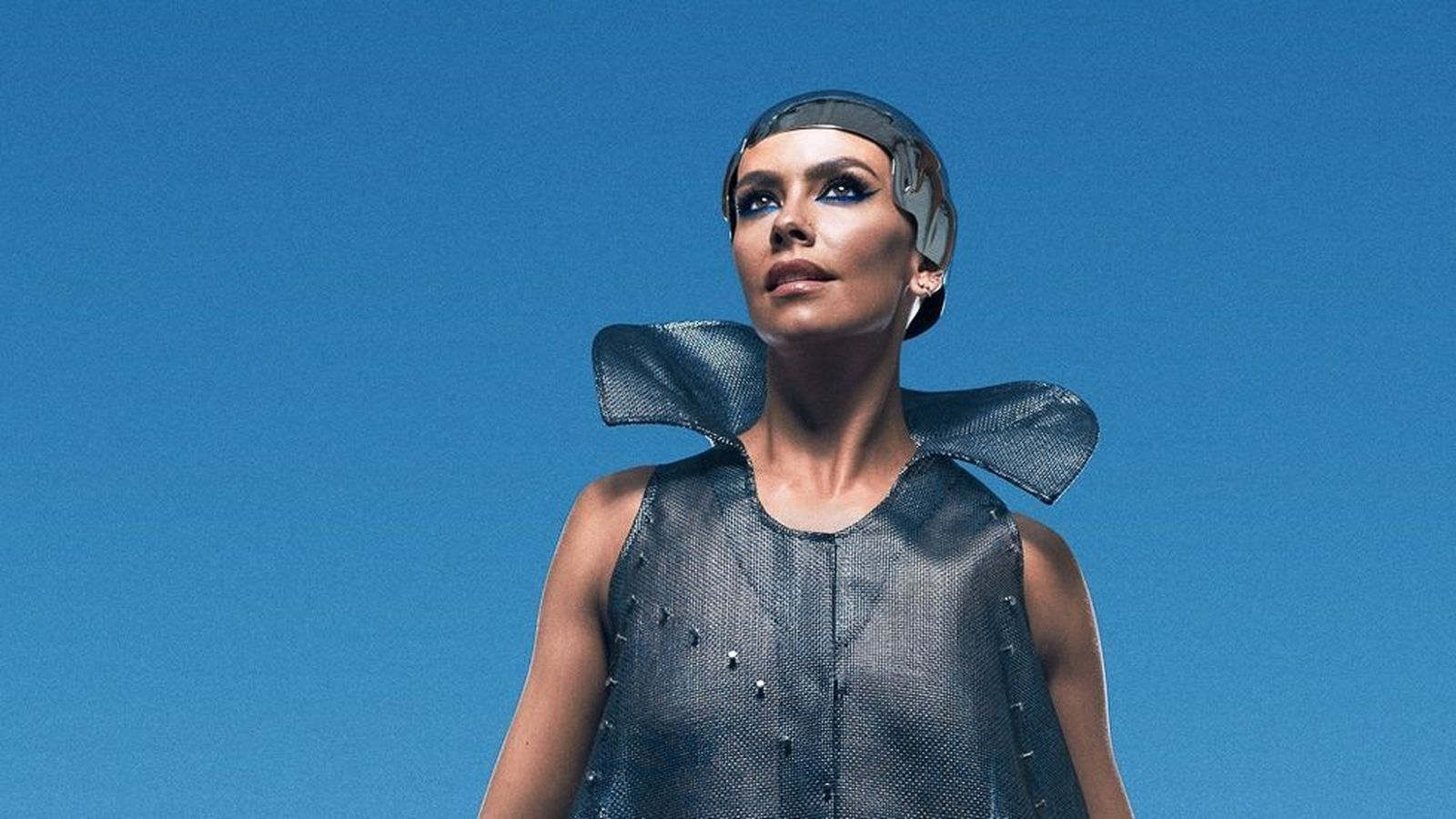 Primer plano de la creación de Manuel Piña que llevó Pedroche la pasada Nochevieja.