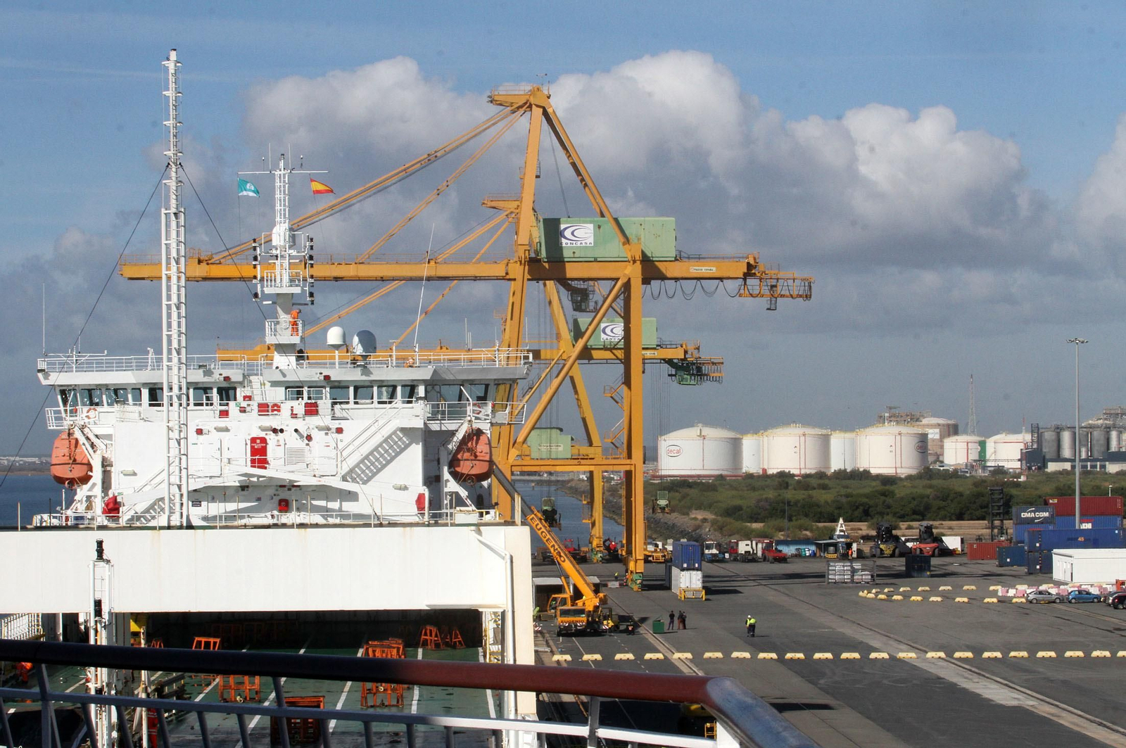 Balearia,  Fred Olsen y el Puerto de Huelva presentan la nueva línea entre Huelva y Canarias, en imágenes