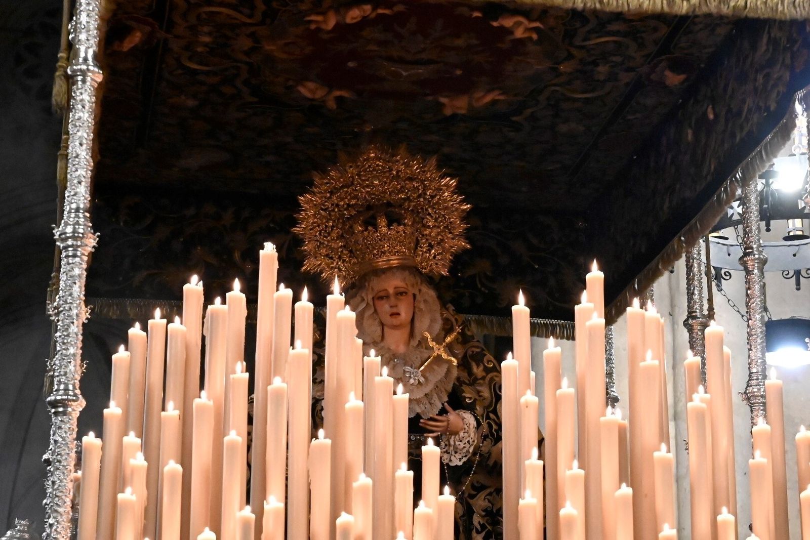 Las mejores imágenes de la hermandad de la Expiración de este Viernes Santo de Córdoba