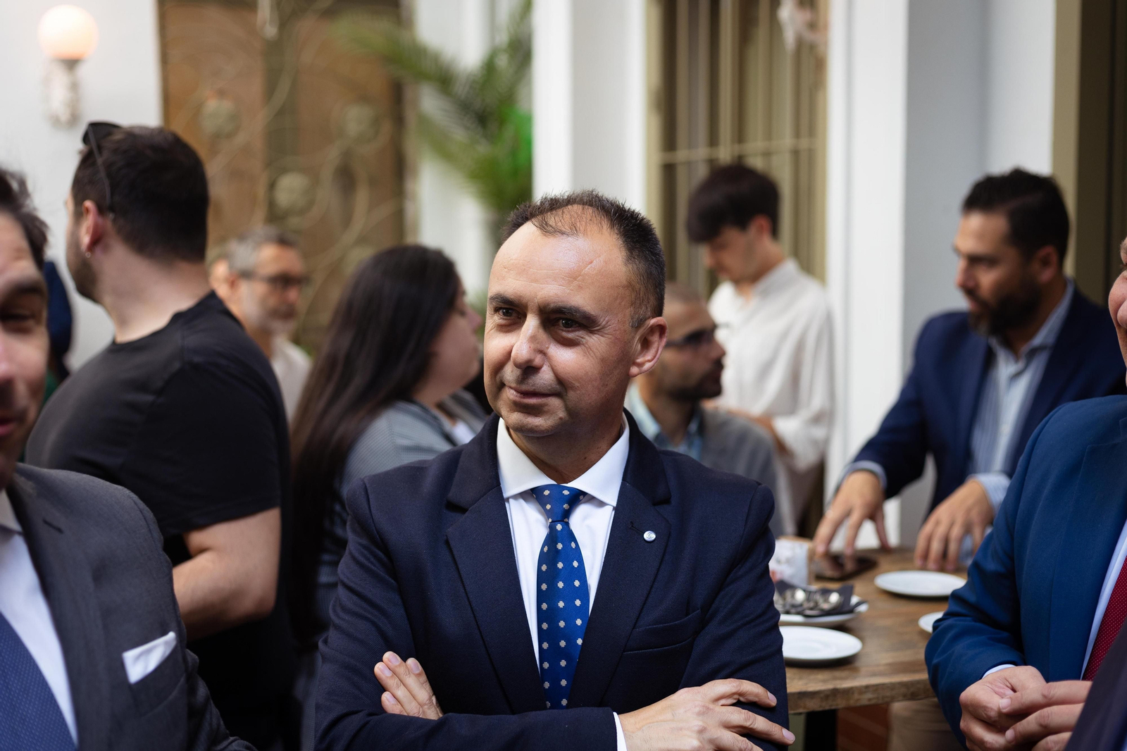 Imágenes de la presentación de la Guía de la Semana Santa de Huelva y su provincia 2023