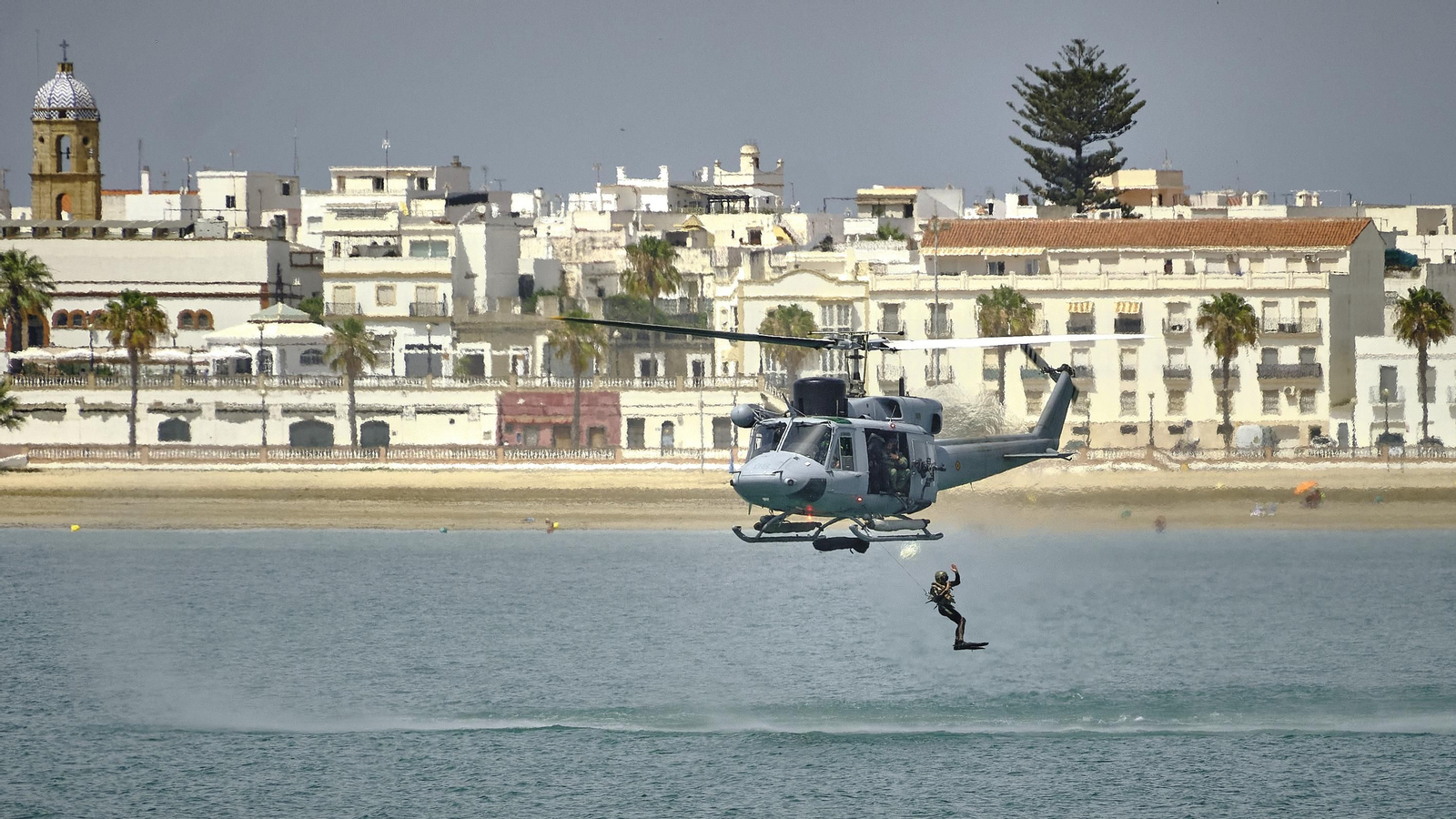 El Rey Felipe VI en las maniobras Flotex 2022