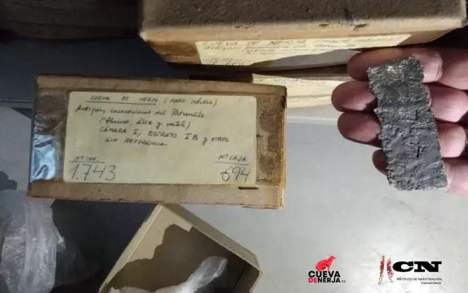 El amuleto andalusí hallado en la Cueva de Nerja