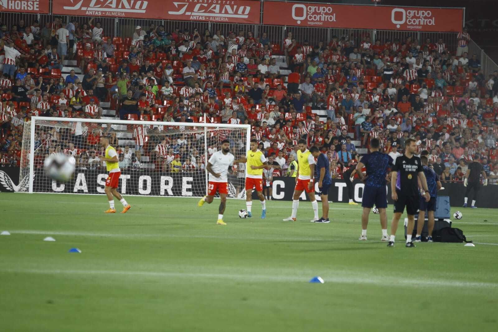 Calentamiento del equipo de Rubi