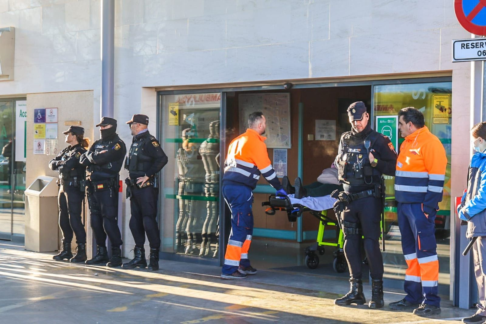 Acceso al Hospital Universitario Reina Sofía de Córdoba