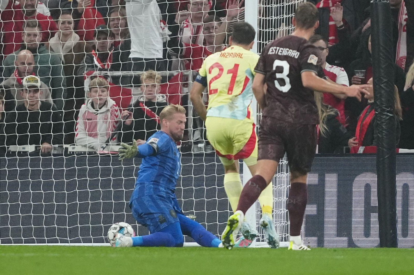 Las fotos del Dinamarca - España