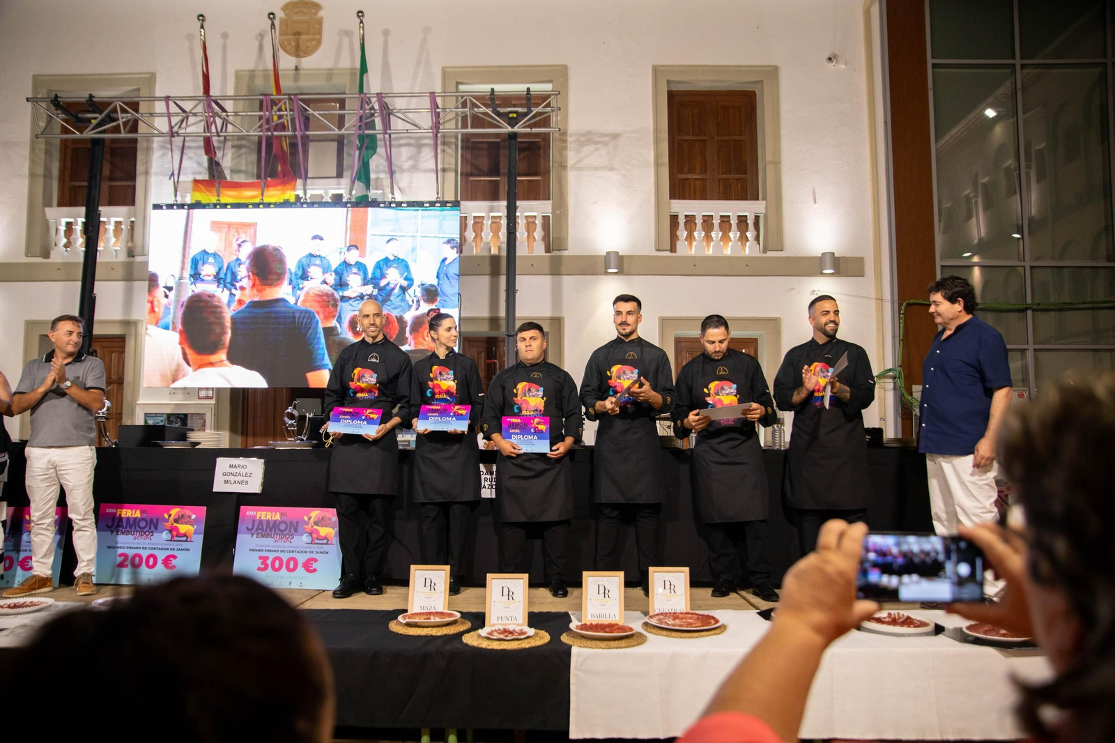 Concurso de cortadores de jamón en Serón, en imágenes