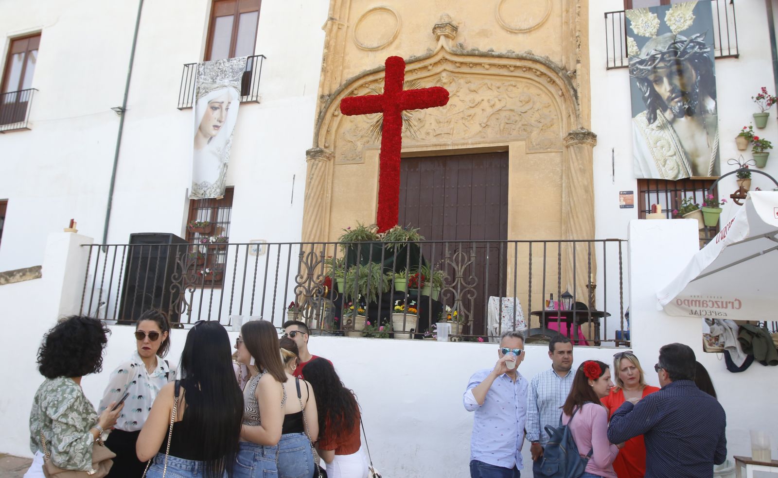 El viernes de Las Cruces de Córdoba, en imágenes
