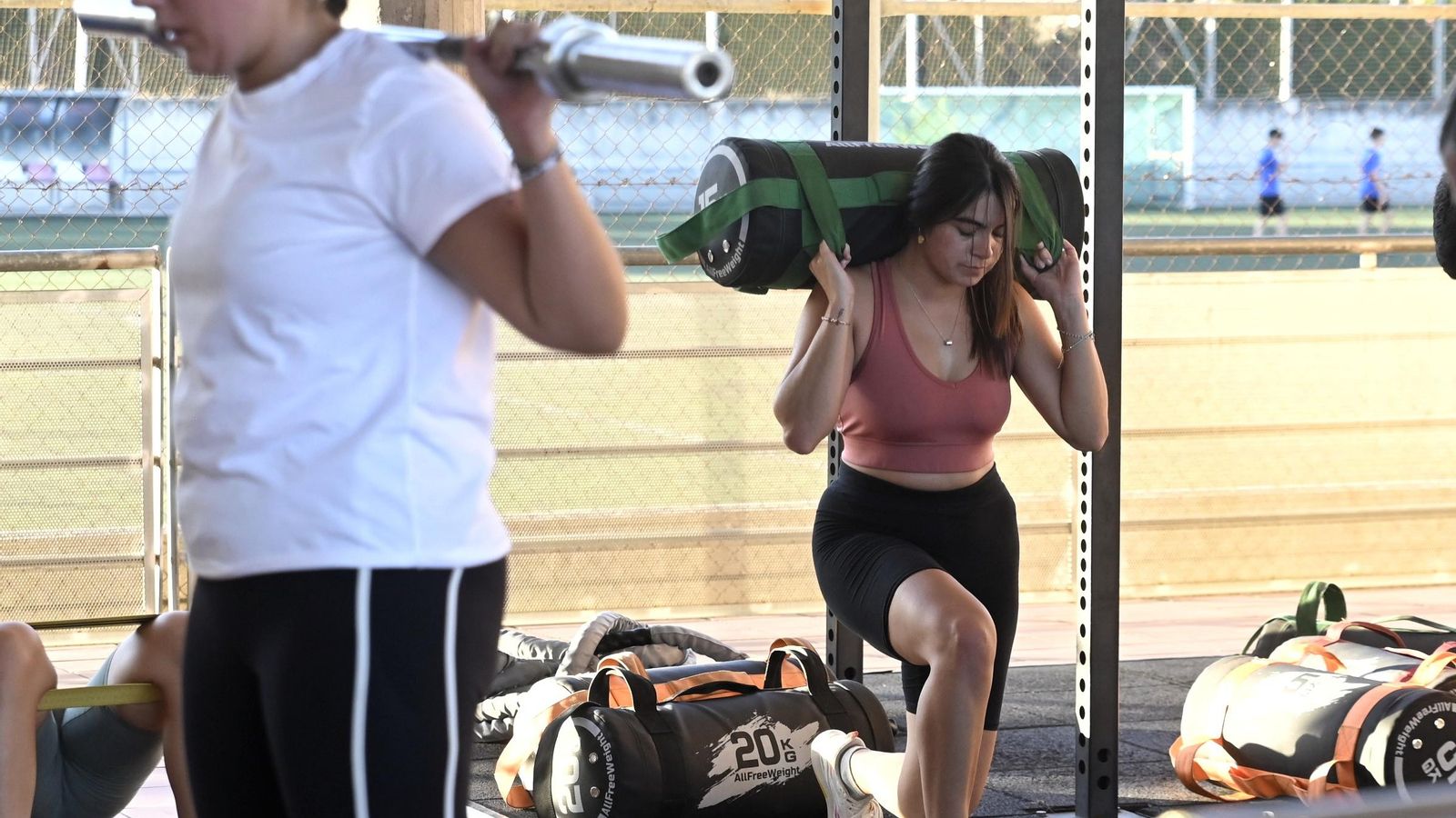 Clases grupales en el Fontanar