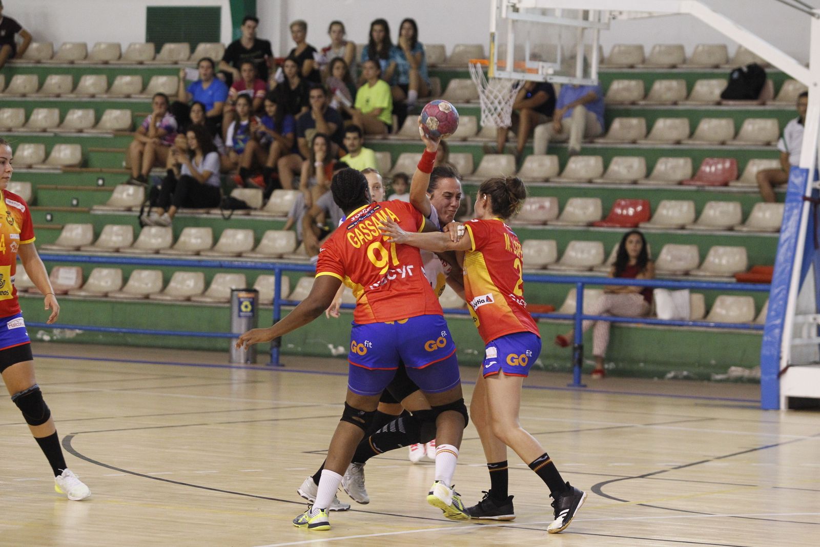 Fotogalería 'guerreras de balonmano'. Entrenamiento Selección Española