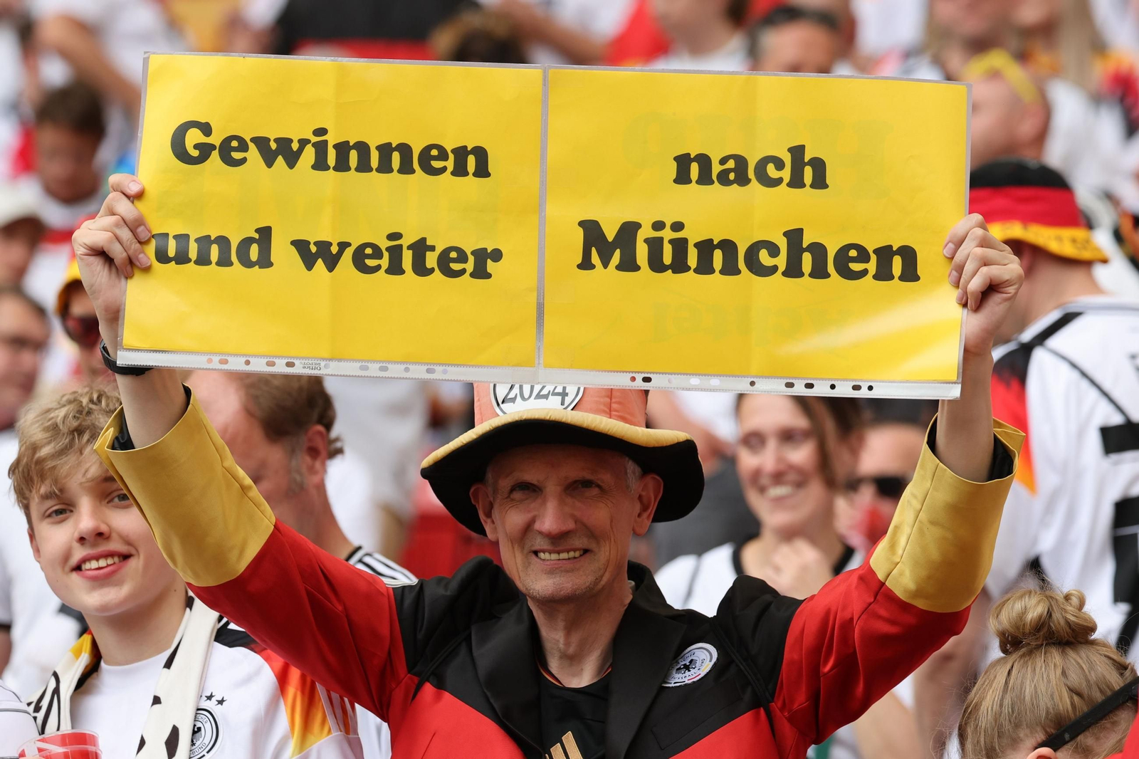 UEFA EURO 2024 quarter (7597341).jpg