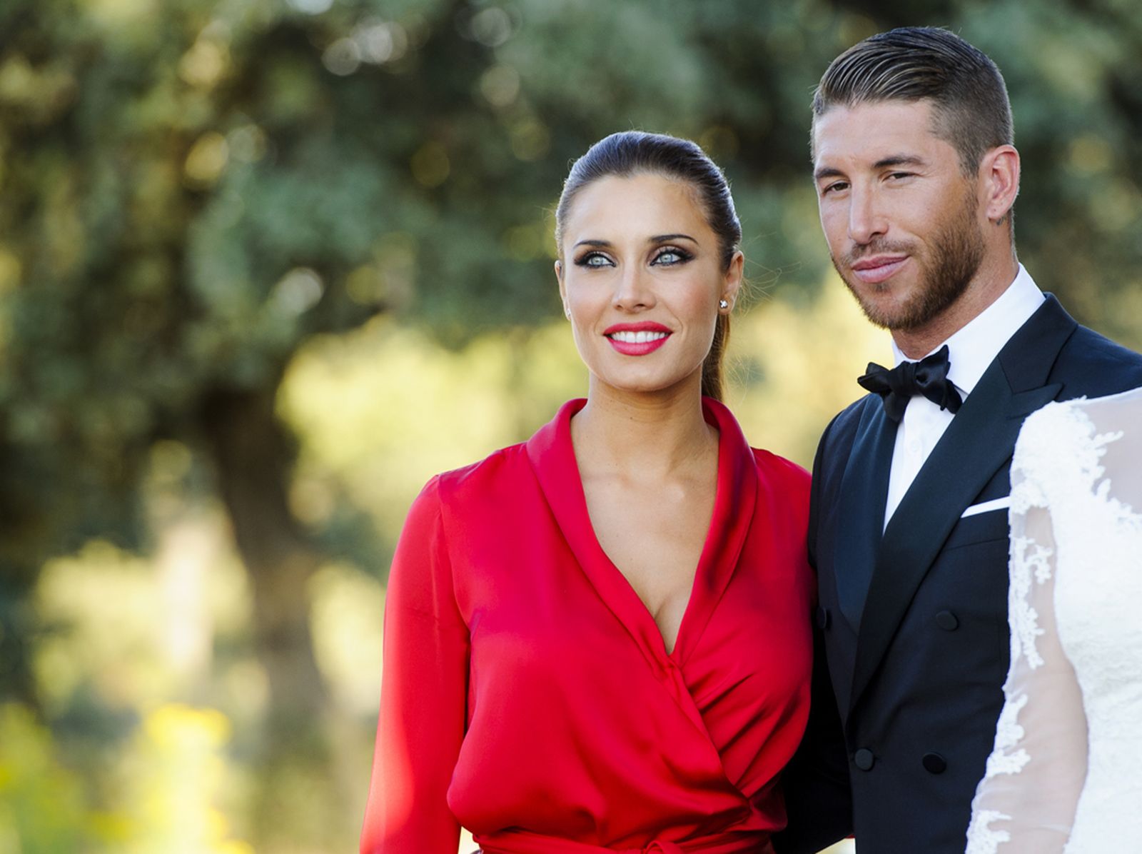 La pareja, muy elegantes en la boda de unos amigos.