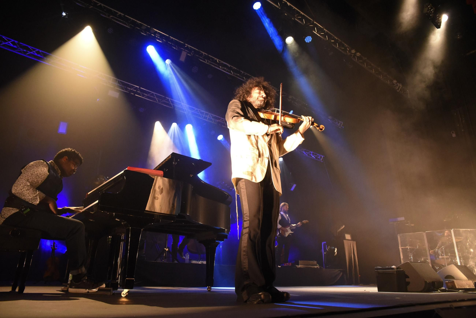 Fotos del concierto de Ara Malikian en La Línea