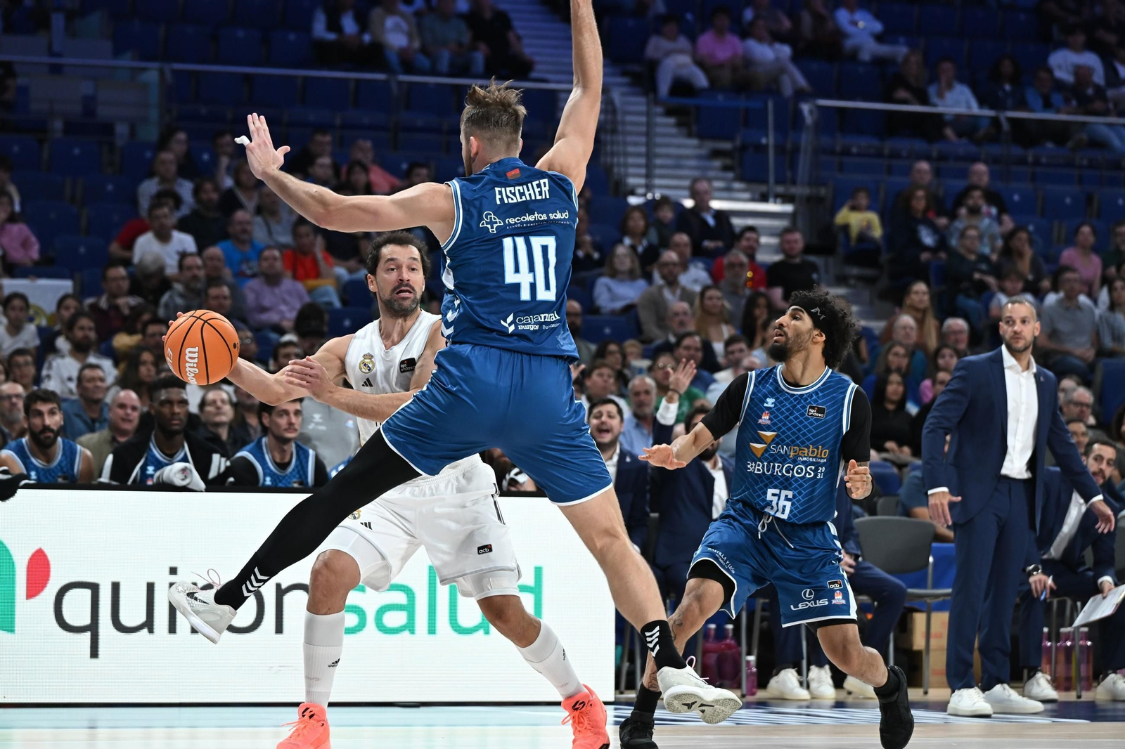 Yannick Nzosa, siete puntos en siete minutos ante el Real Madrid