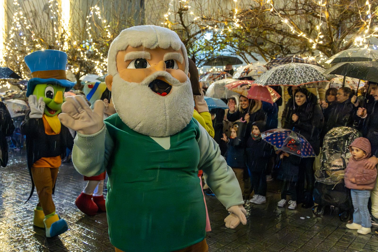 Así vive Jaén la Cabalgata de Reyes Magos: “Jaén, cajita de Navidad mágica” (I)