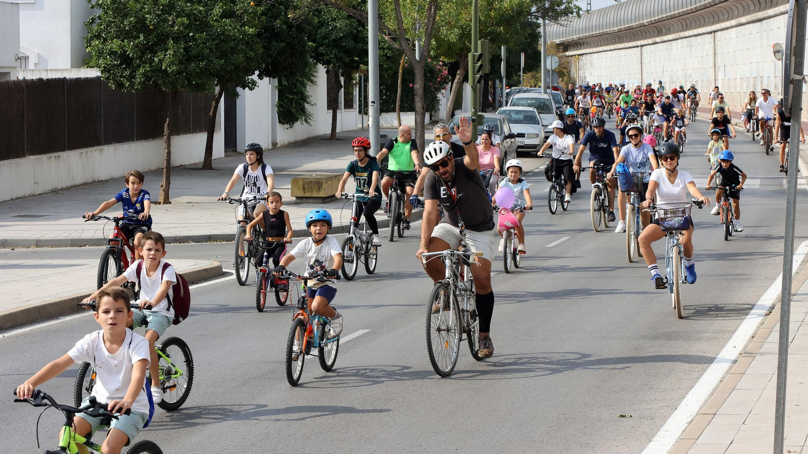 Búscate en el Día de la Bici Amistad por Jerez