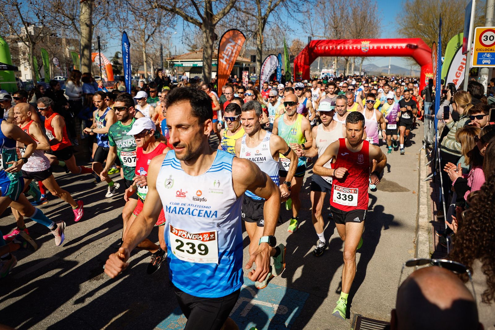 Encuéntrate en el inicio en Albolote del Gran Premio de Fondo de la Diputación