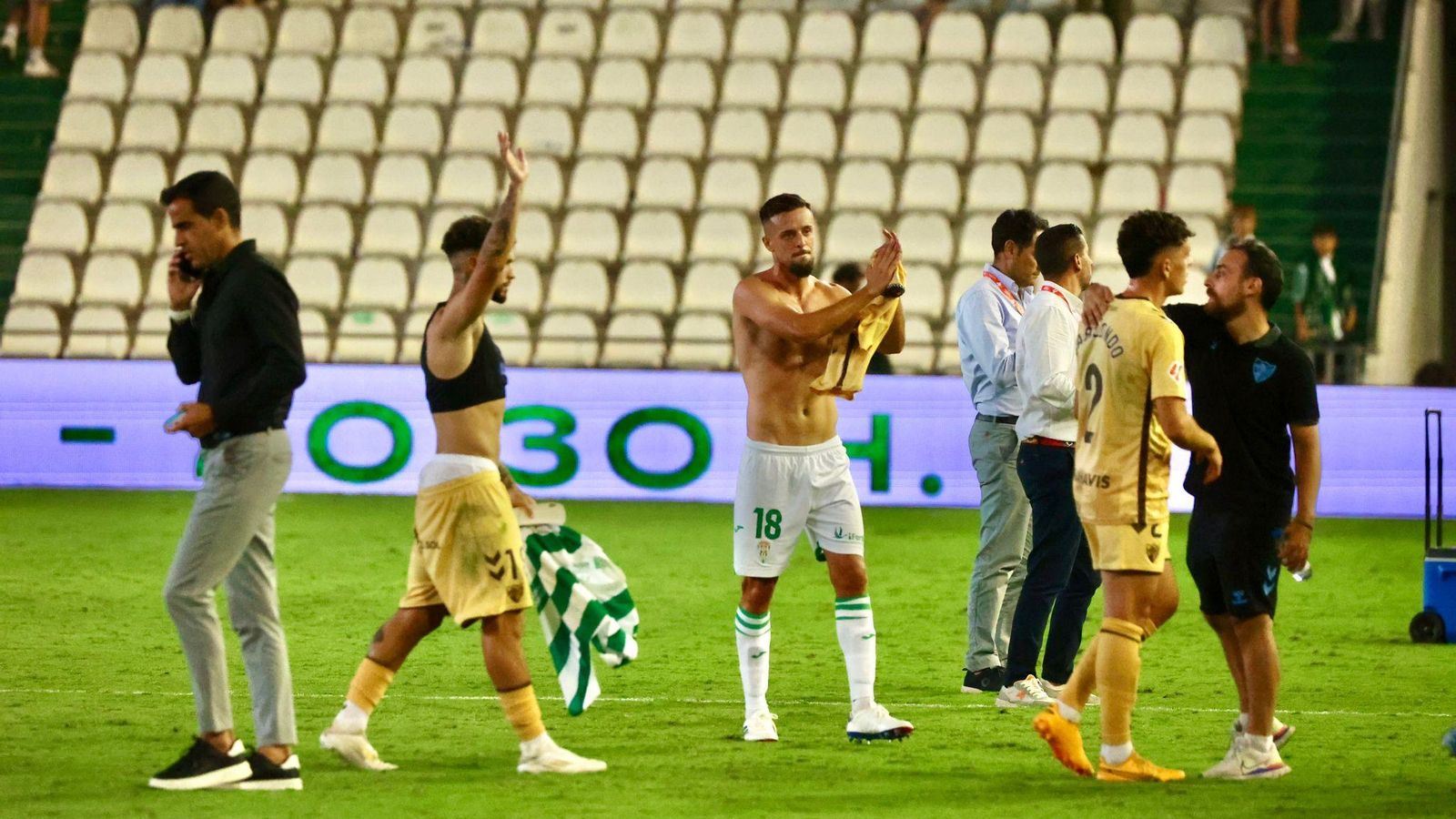 El Córdoba - Málaga CF, en fotos